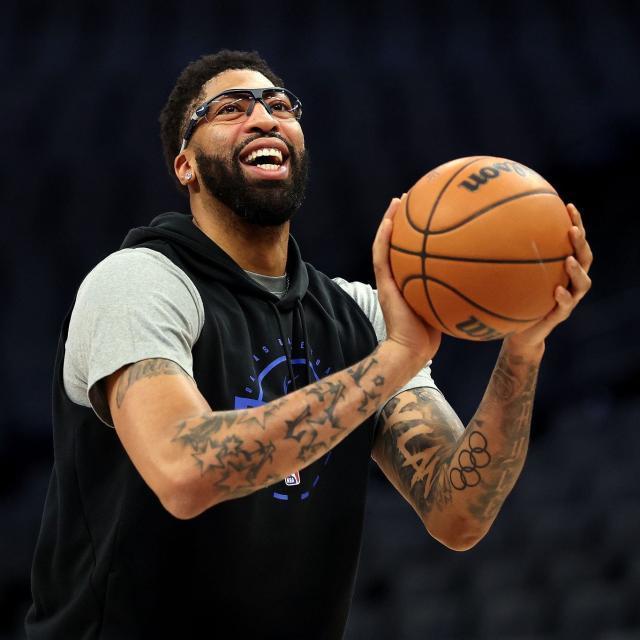 打完独行侠最后一战？浓眉无需手术但仍将缺席6周