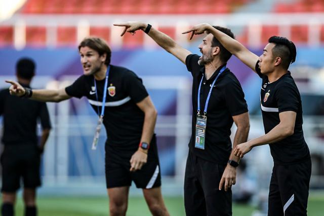 二人破荒海港处处开花 4比1完胜让莱科松了口气