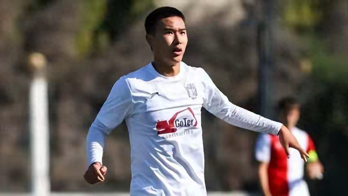 皇冠体育官网-留洋小将回国就外租？申花这波操作我看懂了|上海申花|中甲|姜轶祥|上海申花足球俱乐部|贝尔格莱德红星_新浪体育_新浪新闻