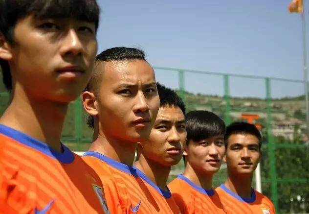 后蒿时代93众将挑起泰山大梁：全力准备迎击广州队