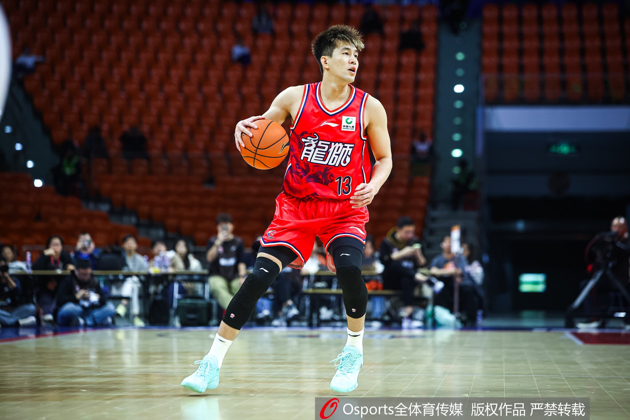 皇冠体育-2年白打？郭艾伦遭诈骗金额近千万 他与广州签约2年&amp;年薪600万元